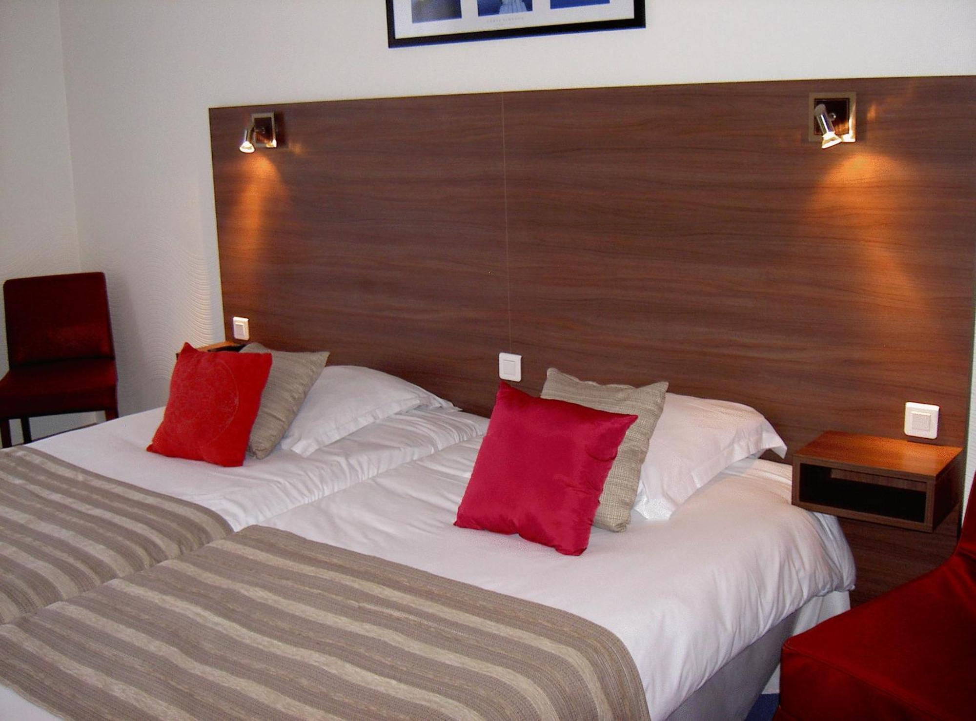 Cit'Hotel Du Port Rhu Douarnenez Buitenkant foto