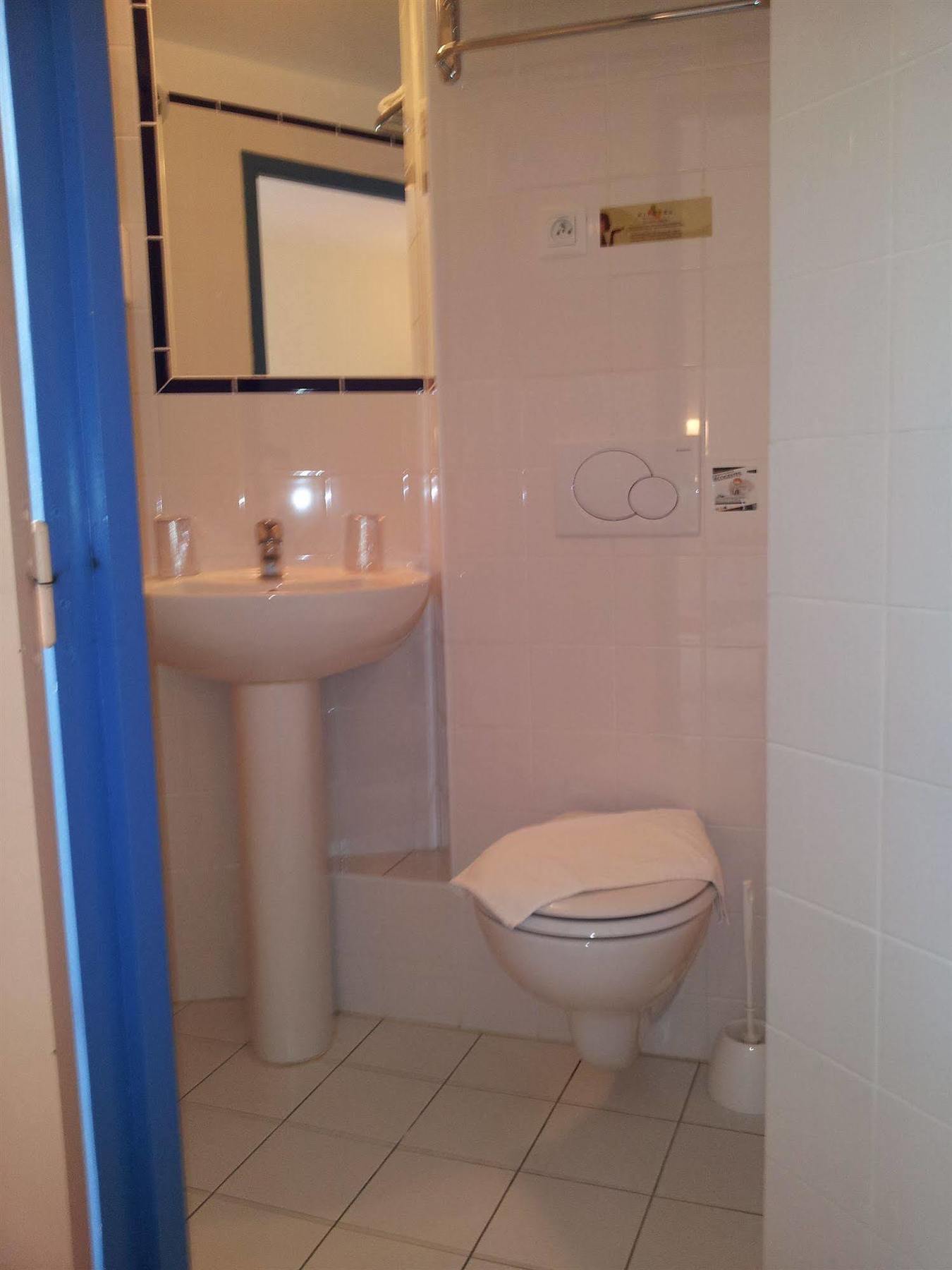 Cit'Hotel Du Port Rhu Douarnenez Buitenkant foto