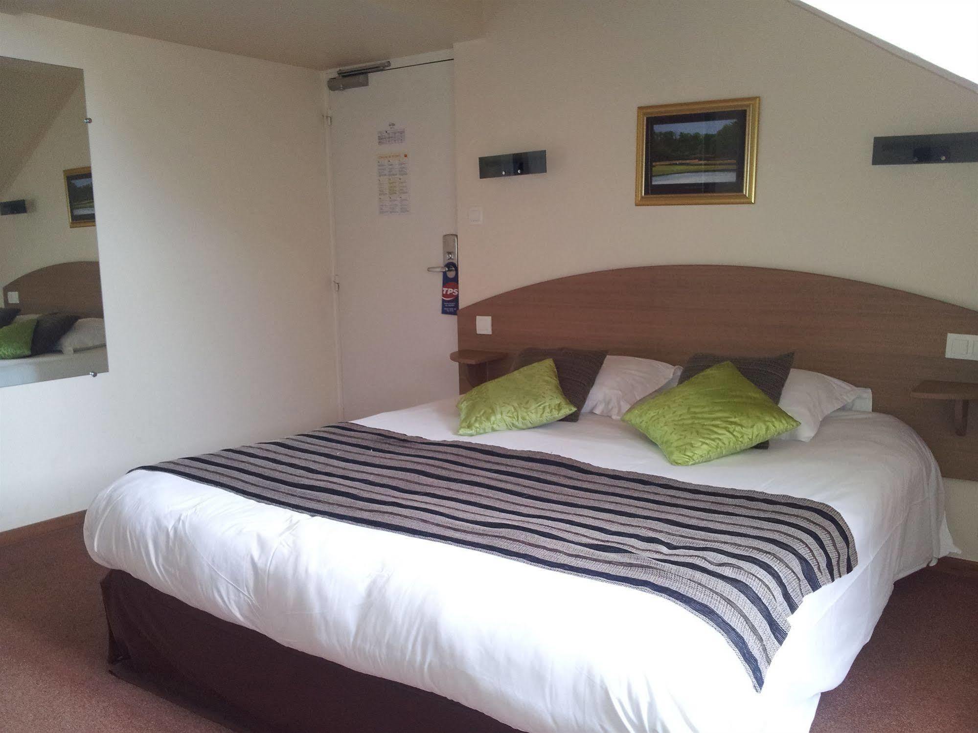 Cit'Hotel Du Port Rhu Douarnenez Buitenkant foto