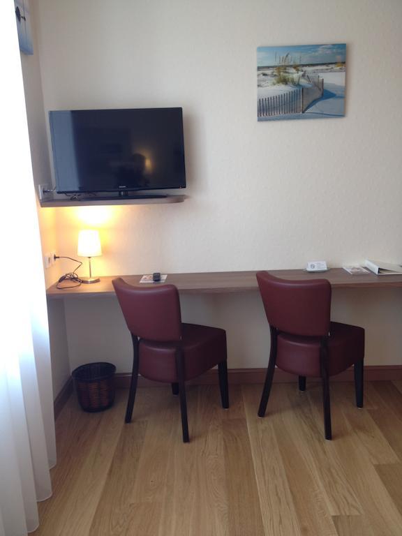 Cit'Hotel Du Port Rhu Douarnenez Buitenkant foto